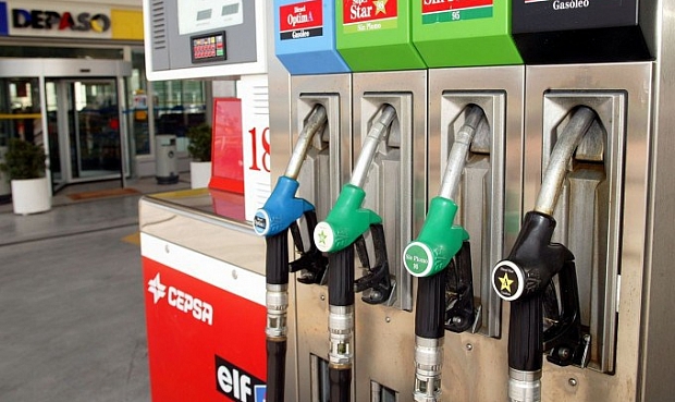 Industria devolverá 36 millones a Repsol, Cepsa e Iberdrola por aportaciones indebidas al Fondo de Eficiencia.