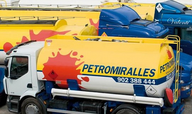 La Audiencia Nacional procesa a los dueños de Petromiralles por supuesto fraude de IVA de 147 millones.