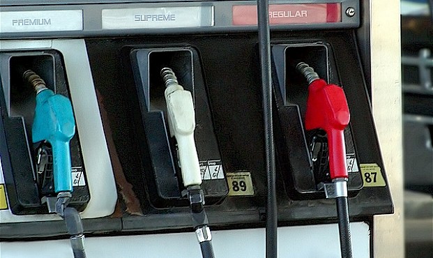 Patronales, sindicatos y Cocemfe respaldan la legislación en contra de las gasolineras desatendidas