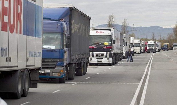 Los camioneros rechazan la