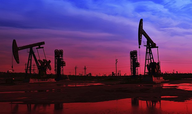 El Brent cae un 1,3% y se mantiene en mínimos desde hace tres meses.