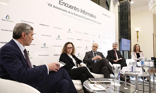 El sector del gas licuado lamenta que se presente el coche eléctrico como