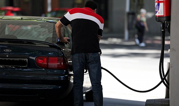 El coche de combustión, opción de compra preferida para un 76% de españoles.