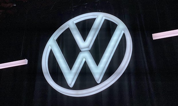 Volkswagen ofrece pagar 830 millones en Alemania para cerrar la demanda por el caso del diésel.