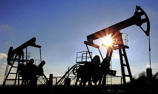 Venezuela llevará las sanciones de EEUU al tribunal de La Haya tras una nueva amenaza de Washington a Repsol.
