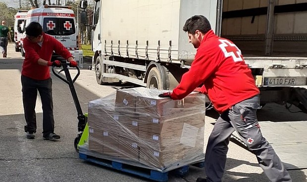 CLH colaborará durante todo 2020 con Cruz Roja para paliar la emergencia sanitaria del Covid-19.
