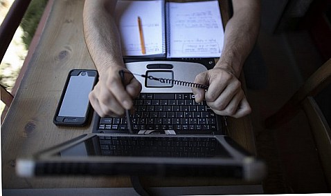 Las empresas podrán ser multadas con hasta 6.250 euros por no formalizar el acuerdo de trabajo a distancia.