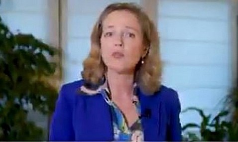 Calviño insta a invertir en nuevas tecnologías para bajar costes energéticos de industria, servicios y hogares.