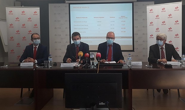 Cepsa reduce sus emisiones gracias a las últimas inversiones en planta y la mejora en la calidad de los combustibles utilizados.