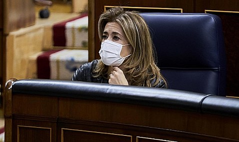 Raquel Sánchez defiende que los PGE apoyan la descabornización del transporte y el crecimiento económico.