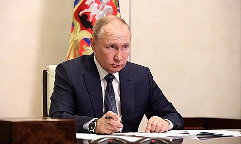 Putin propone poner en marcha el gasoducto Nord Stream 2 para aumentar el suministro de gas a Europa.