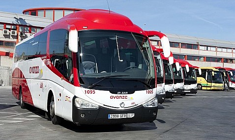 Repsol y Avanza lanzan primera prueba piloto de autobuses con combustible renovable en la Comunidad de Madrid.