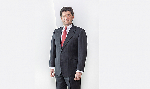Luis Travesedo, nuevo presidente de la Asociación Española de Operadores de Productos Petrolíferos.