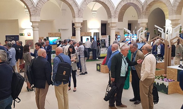 La compa&ntilde;&iacute;a aport&oacute; su experiencia y conocimientos en el &aacute;mbito tecnol&oacute;gico y de la transformaci&oacute;n digital del sector, adem&aacute;s de presentar sus productos y novedades en su stand.