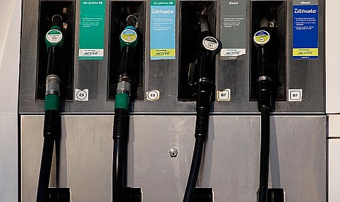 Transportistas piden recuperar bonificación de carburantes a los 20 céntimos iniciales ante el alza de precios.