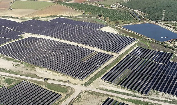 El proyecto ha conllevado la creaci&oacute;n de m&aacute;s de 500 puestos de trabajo directos durante la fase de construcci&oacute;n y obtuvo la declaraci&oacute;n de inversi&oacute;n empresarial de inter&eacute;s estrat&eacute;gico de la Junta de Andaluc&iacute;a.