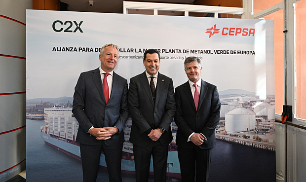 Ambas compañías han presentado hoy ante los principales representantes autonómicos y locales su proyecto conjunto para producir moléculas verdes como el metanol de origen renovable que suministren energía sostenible para el transporte marítimo y aéreo y la industria química, entre otros sectores difíciles de descarbonizar.