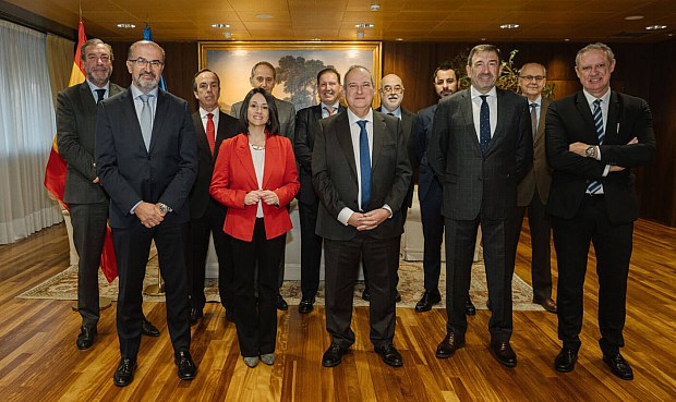 La Alianza se reúne con el ministro y la secretaria de Estado de Industria para trasladar sus propuestas de reindustrialización de la economía española. - Newsletter Mundopetroleo