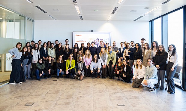 Desde el lanzamiento de este programa en 2015, han participado en él más de 250 jóvenes, de los que más de un 70% ha consolidado su puesto en la compañía.
