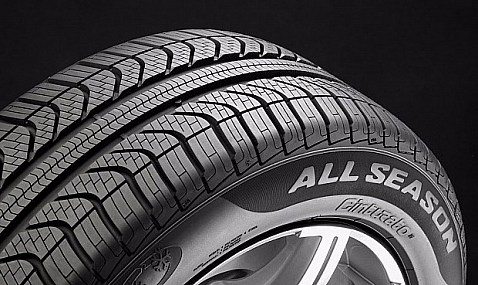 Los fabricantes de neumáticos recomiendan las ruedas 'todo tiempo' ante a los temporales.