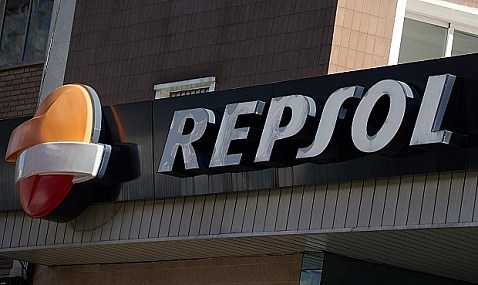 Repsol alcanza las 350 estaciones de servicio en la Península Ibérica con combustible 100% renovable.
