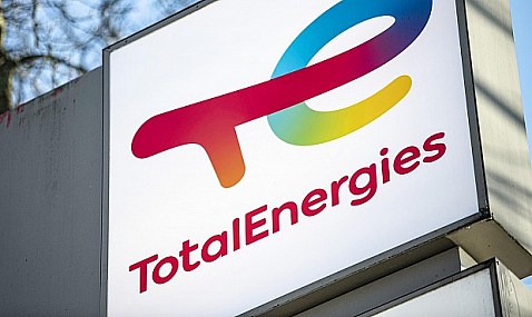 TotalEnergies ganó 8.766 millones hasta junio, un 1,42% menos, y abonará un dividendo de 0,79 euros.