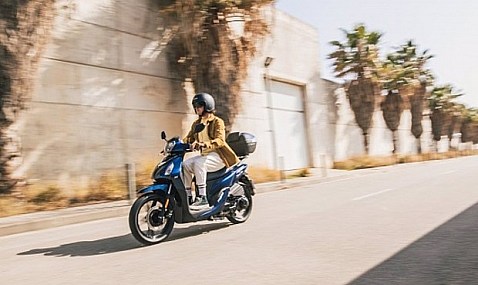 El sector de la moto y el vehículo ligero eléctrico cae un 40,3% en noviembre, hasta las 659 unidades.