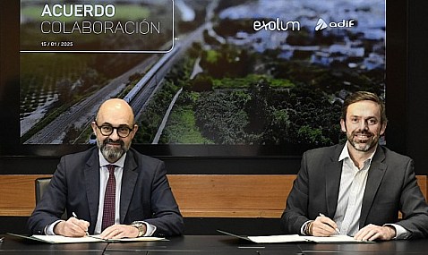 Adif y Exolum colaborarán para la creación de una red logística ferroviaria destinada al transporte de graneles líquidos clave para la transición energética.