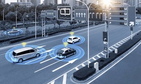 Transportes licita por 3,9 millones tres contratos para implantar las nuevas tecnologías en las carreteras.