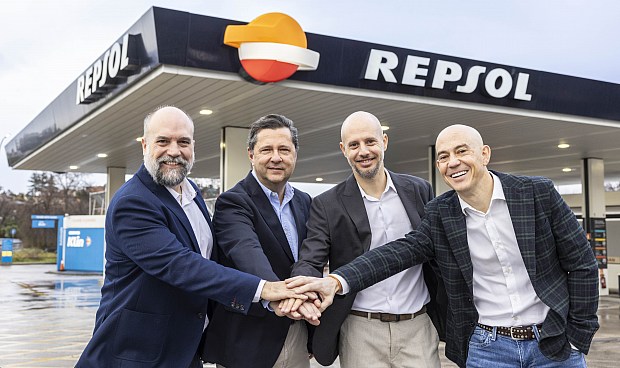 La compa&ntilde;&iacute;a multienerg&eacute;tica contin&uacute;a evolucionando y transformando su modelo de negocio en sus estaciones de servicio a trav&eacute;s de una nueva alianza con un partner l&iacute;der en el sector de la panader&iacute;a.