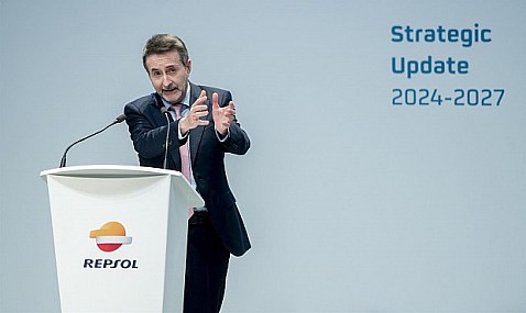 Repsol obtuvo un resultado neto de 1.756 millones de euros en 2024, un 45% menos que el año anterior. 