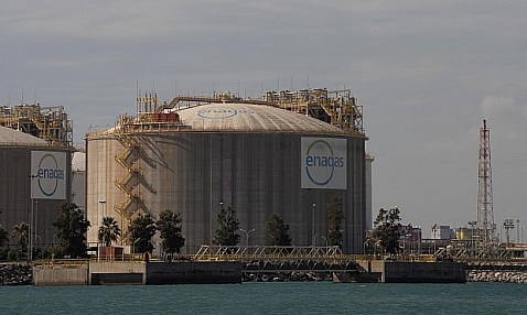 La Eurocámara apoya prorrogar 2 años el almacenamiento de gas en la UE pero rebaja el objetivo al 83%