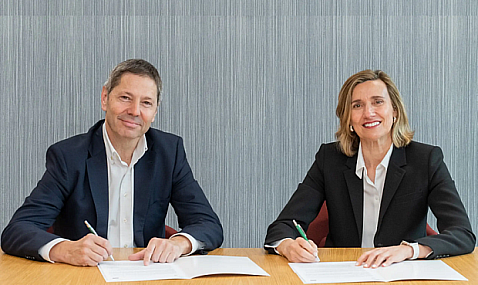 bp Energía España firma un acuerdo para descarbonizar las operaciones de transporte de Loomis en Europa y sus instalaciones en España
