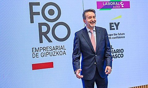 Imaz alerta de que Europa vive "una emergencia industrial" ante la cual hay que reaccionar "con velocidad"