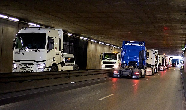 El CNTC es el comité que congrega a las principales patronales del sector en España, divididas por ámbitos de actividad (camiones, taxis, autobuses o ambulancias, entre otros).