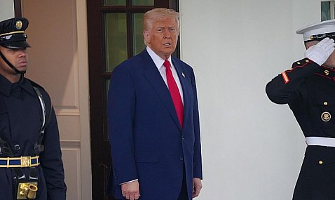 Un tribunal de EEUU paraliza y declara "ilegales" la mayoría de aranceles de Trump
