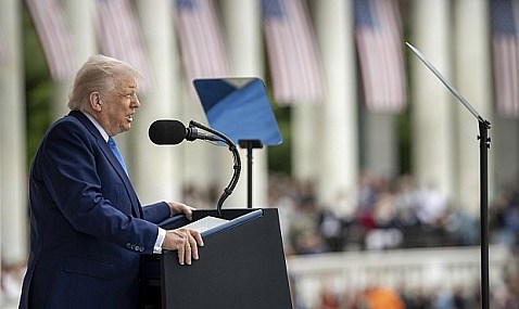 Un tribunal de apelaciones de EEUU levanta temporalmente el bloqueo a los aranceles de Trump