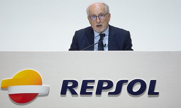 "El refino es crítico para descarbonizar la sociedad. El refino ha demostrado que es capaz de producir combustibles con baja intensidad de carbono, es capaz de invertir en eficiencia energética, es capaz de producir biocombustibles renovables, etc."