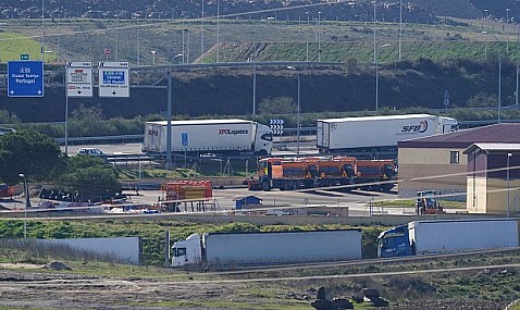 Fenadismer se opone a prohibir fumar en camiones porque cree que generará estrés y mayor inseguridad