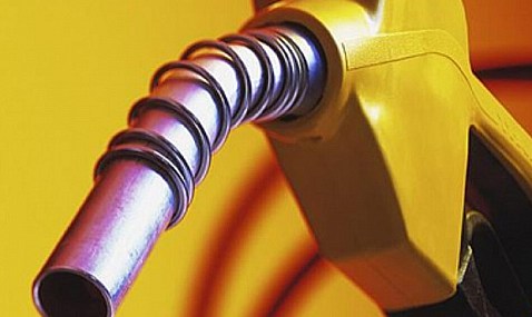 En abril asciende el consumo de los combustibles de automoción (+1,5% vs. abril 2024).