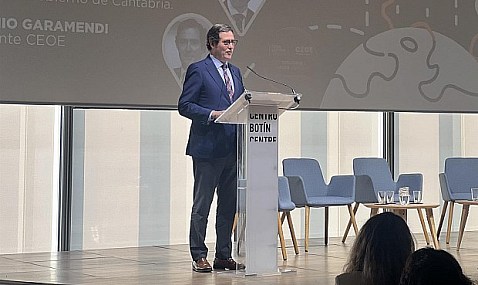 Garamendi critica el "monólogo" de Díaz para adoptar medidas: "Ya no le vale ni el diálogo ni el Parlamento"