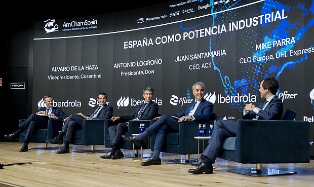 Ejecutivos de empresas industriales como Dow, ACS, 3M o DHL se han mostrado "optimistas" ante un posible acuerdo comercial entre Estados Unidos y la Uni&oacute;n Europea frente a la pol&iacute;tica arancelaria promovida por el presidente norteamericano, Donald Trump.