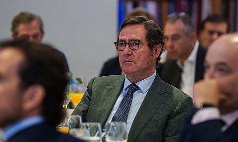 Garamendi (CEOE) avisa de la "inseguridad" económica y el impacto en el IPC del conflicto en Oriente Próximo