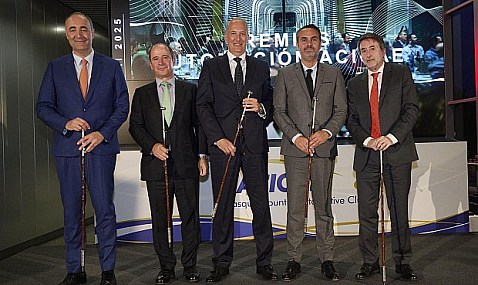 Josu Jon Imaz, Cupra, Astara, Arania y S&P, premios Automoción-Acicae 2025