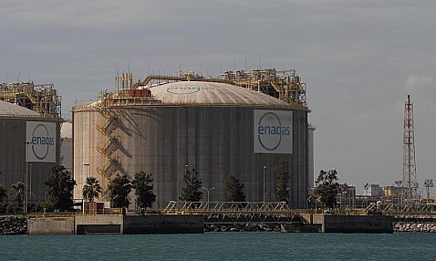 Los 27 acuerdan prorrogar por dos años el objetivo de almacenar un 90% de gas en la UE con excepciones