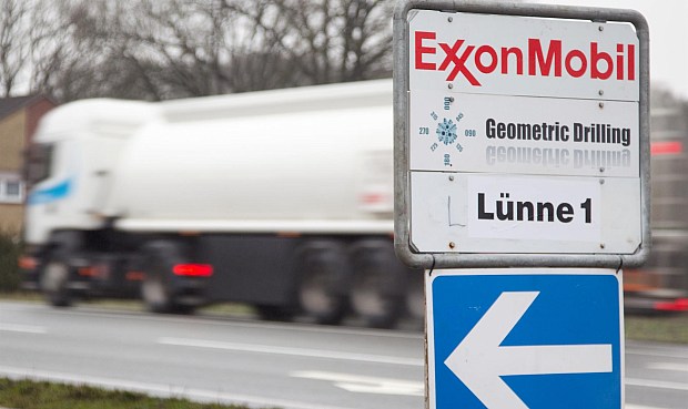 Exxon Mobil y Chevron han visto bajar sus beneficios en el segundo trimestre del año como consecuencia de los menores precios del combustible y la bajada de los márgenes de refino, sumado al impacto adverso del tipo de cambio