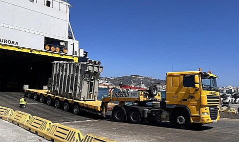 Endesa recibe los transformadores para la subestación que conectará Ceuta por un cable submarino