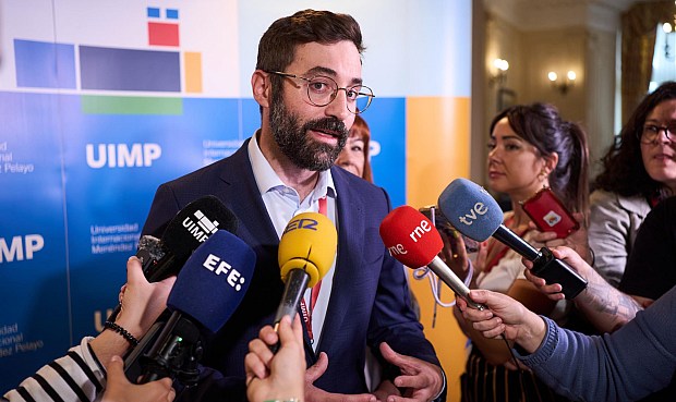 "La dependencia exterior de los combustibles fósiles es una vulnerabilidad para Europa, es un problema de seguridad", ha advertido el secretario de Estado de Energía.