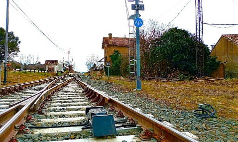 Transportes convoca a los operadores de tren para buscar alternativas al diesel en líneas no electrificadas