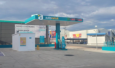 Autonetoil inaugura su tercera gasolinera en Andalucía y alcanza las 26 en España